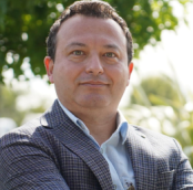 Prof. Dr. Fazıl KAYIKÇI