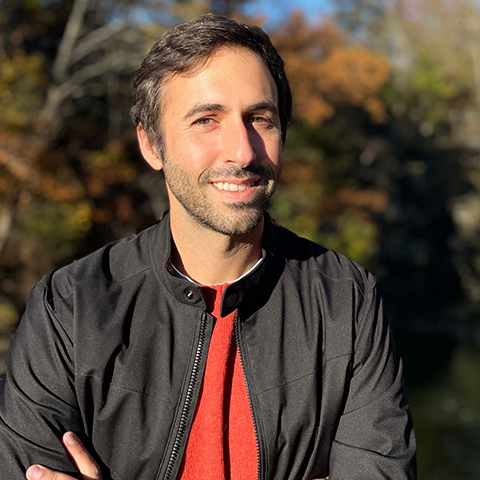 Dr. Nicolas Bottan